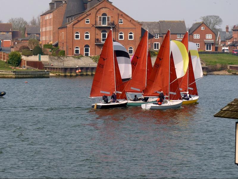 Broadland Squib Regatta at Waveney & Oulton Broad photo copyright Tim Horne taken at Waveney & Oulton Broad Yacht Club and featuring the Squib class