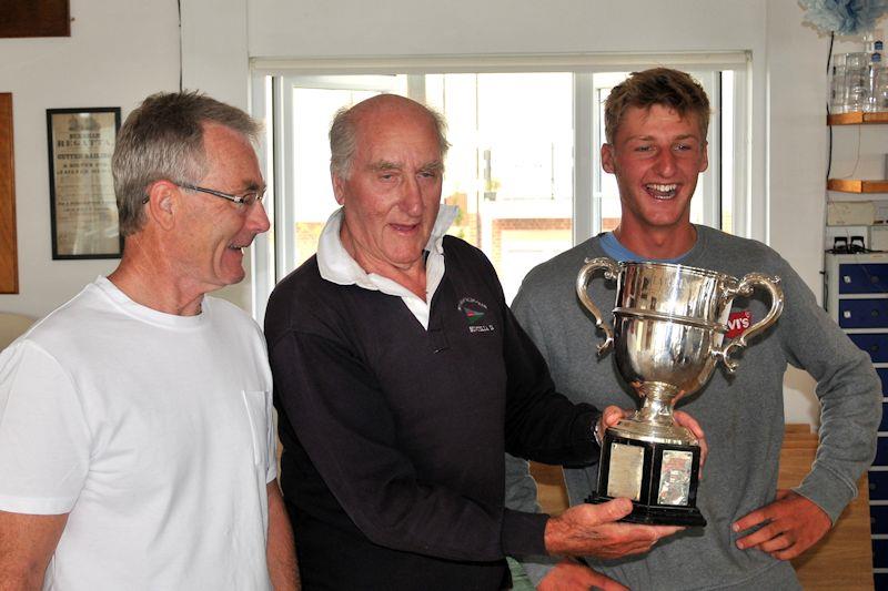 John Mellard presenting trophy to Arthur Brown and Mark Rawinsky in the Squib Jimmy Starling trophy at Burnham - photo © Alan Hanna