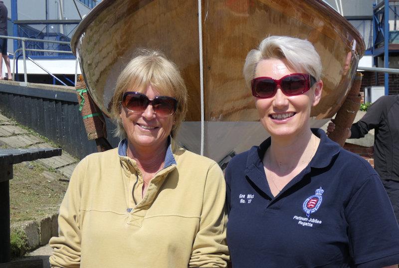 Emily and Jenny Harris, descendants of Oliver Lee (Squib designer) - photo © RCYC