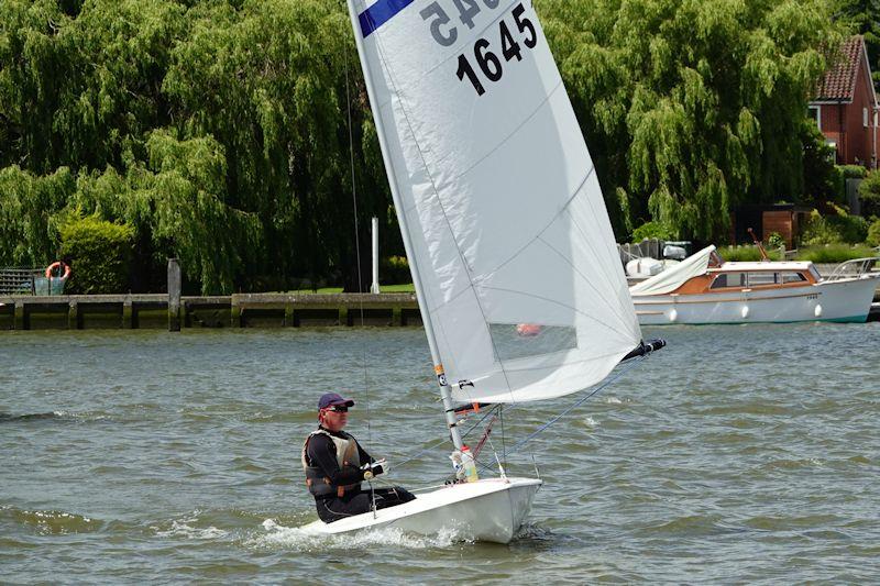 Dave Adams wins the Streaker open meeting at Waveney & Oulton Broad photo copyright Karen Langston taken at Waveney & Oulton Broad Yacht Club and featuring the Streaker class