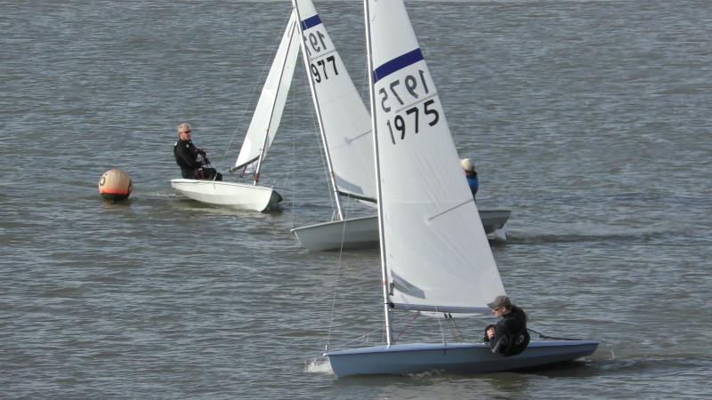 Howard Frear rounds just behind Firth and Dawes in the Streaker End of Season Championship at Banbury photo copyright Sue Firth taken at Banbury Sailing Club and featuring the Streaker class