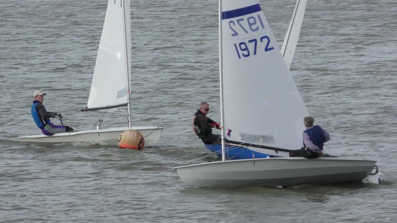 Veronica Falat tacking ahead of Colin Staite during the Streaker End of Season Championship at Banbury photo copyright Sue Firth taken at Banbury Sailing Club and featuring the Streaker class