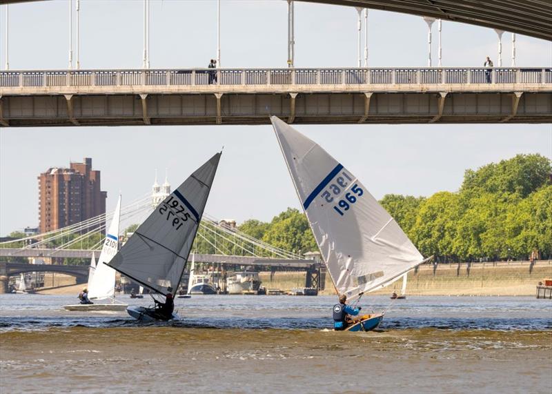 Leaders heading back under Chelsea Bridge - Holt Streaker Golden Jubilee Tideway Race - photo © BR Sailing Photography