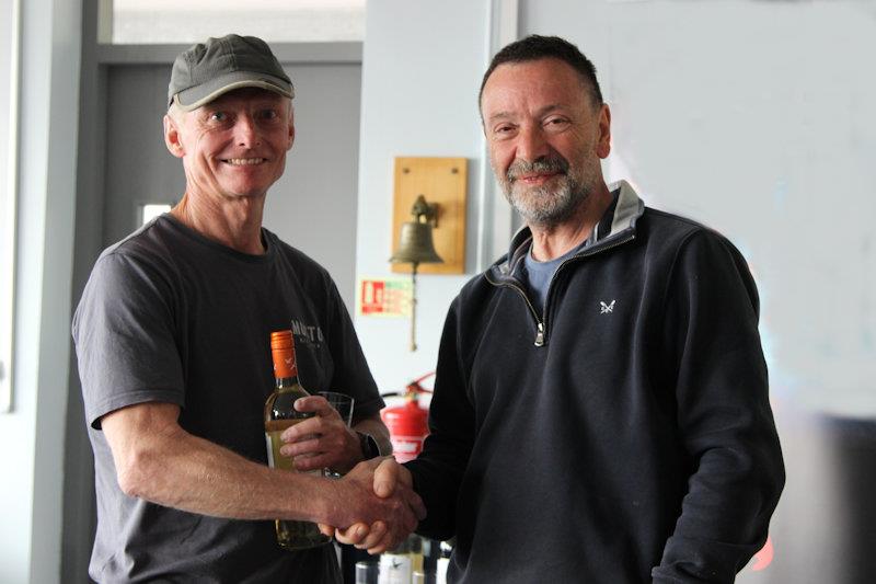 Ian Gore, overall winner - Streaker HD Sails Southern Paddle Series at Bough Beech - photo © Sarah Seddon