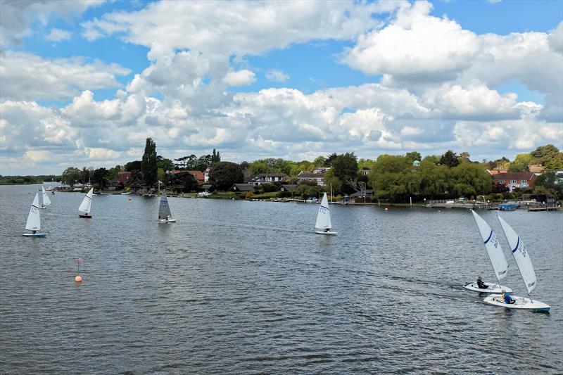 Playing the shifts downwind - Streaker HD Sails Southern Paddle and East Anglian Series at Waveney & Oulton Broad YC - photo © Karen Langston