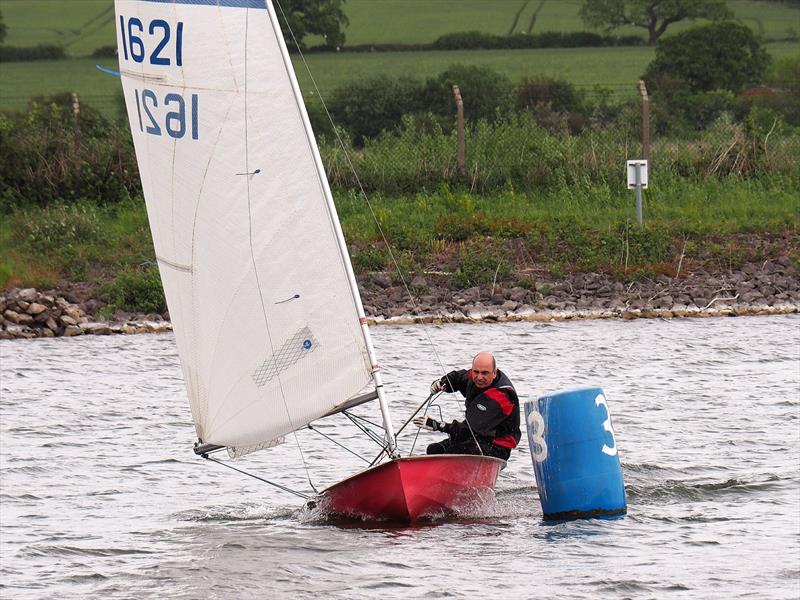 3rd placed Paul Newman, Streaker in the Border Counties Midweek Sailing at Shotwick Lake - photo © John Nield