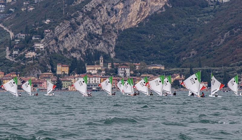 2022 Sunfish World Championship final day photo copyright Elena Giolai taken at Circolo Vela Torbole and featuring the Sunfish class