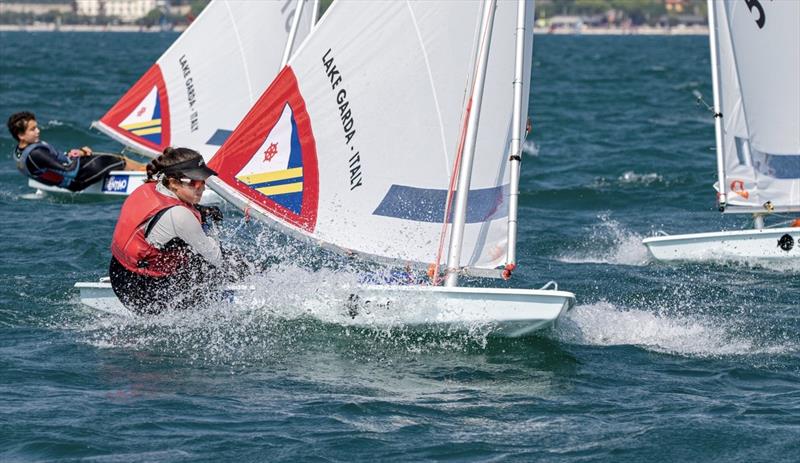 2022 Sunfish World Championship final day photo copyright Elena Giolai taken at Circolo Vela Torbole and featuring the Sunfish class