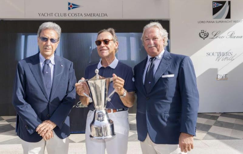 YCCS Commodore Riccardo Bonadeo and Pier Luigi Loro Piana award the Silver Jubilee Cup to Sir Lindsay Owen-Jones. Loro Piana Superyacht Regatta 2019 - photo © Carlo Borlenghi