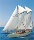 The pole masted, gaff rigged, topsail Schooner, Derwent Hunter © Tallship Adventures