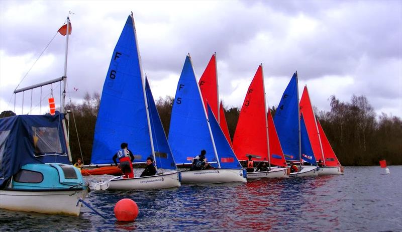 A race starts at the South-Central Qualifier at Spinnaker photo copyright Nigel Vick taken at  and featuring the Team Racing class