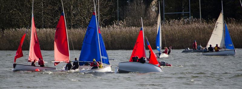 League Weekend 2 on Forfar Loch 2013 - photo © Leanne Fischler