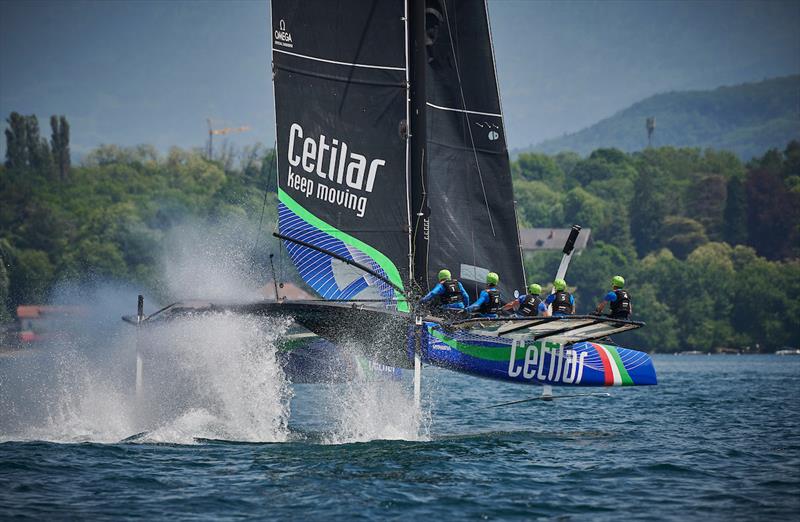 TF35 Realstone Cup for Léman Hope Day 2: Team SAILFEVER and Vitamina Sailing on the ascent