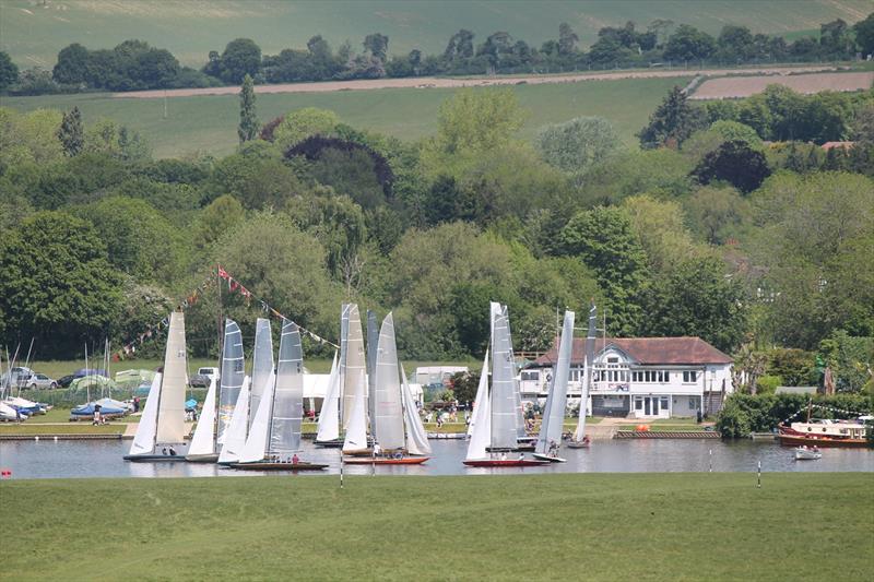 Queen's Cup start at Bourne End Week photo copyright Debbie Kite taken at Upper Thames Sailing Club and featuring the Thames A Rater class
