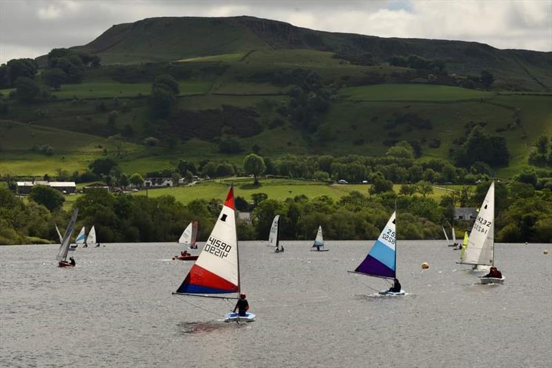 Derbyshire Youth Sailing at Combs - photo © Darren Clarke