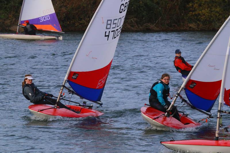 ITCA London and South East Topper Travellers at Papercourt - photo © Dave Symons