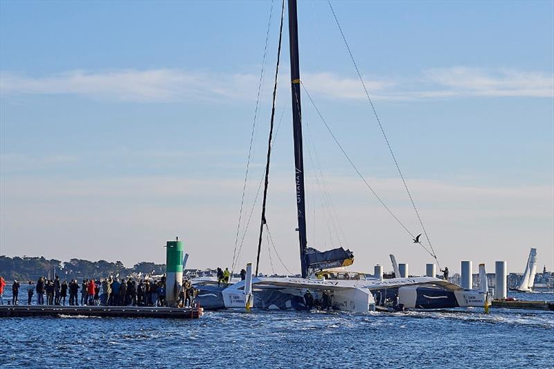 Departure of the Maxi Edmond de Rothschild, from the pontoons of Lorient - Jules Verne Trophy photo copyright Y.Zedda / Gitana S.A taken at  and featuring the Trimaran class