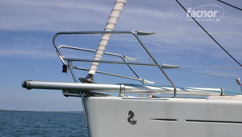 adding bowsprit to a sailboat