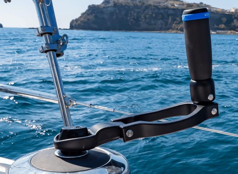 Introducing Flipper - The World's First Foldable Winch Handle - photo © easysea®