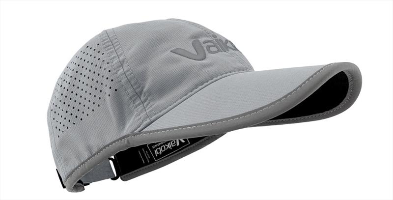 Grey - Ocean Active Cap - photo © Vaikobi