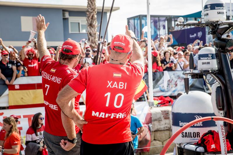 Volvo Ocean Race Leg 1 Start in Alicante photo copyright María Muiña / MAPFRE taken at  and featuring the Volvo One-Design class