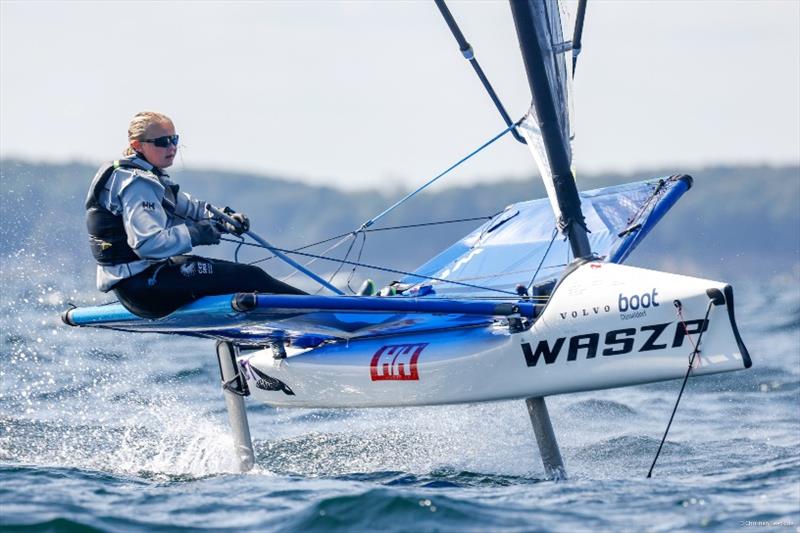 Mathilde B. Roberstad from Norway had the most stable flight position of all Waszp competitors. - photo © ChristianBeeck.de