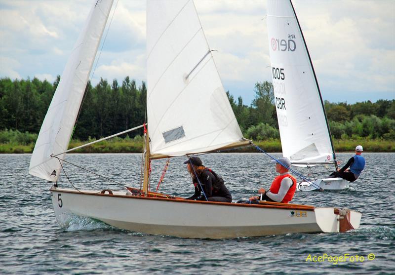 Bowmoor Six-Hour Race for the Stephen Robertson Memorial Trophy 2014 photo copyright Derrick Page taken at Bowmoor Sailing Club and featuring the Wayfarer class