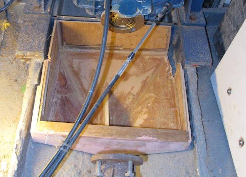 Moulding an oil drip tray with epoxy resin - step 4 - photo © Wessex Resins & Adhesives