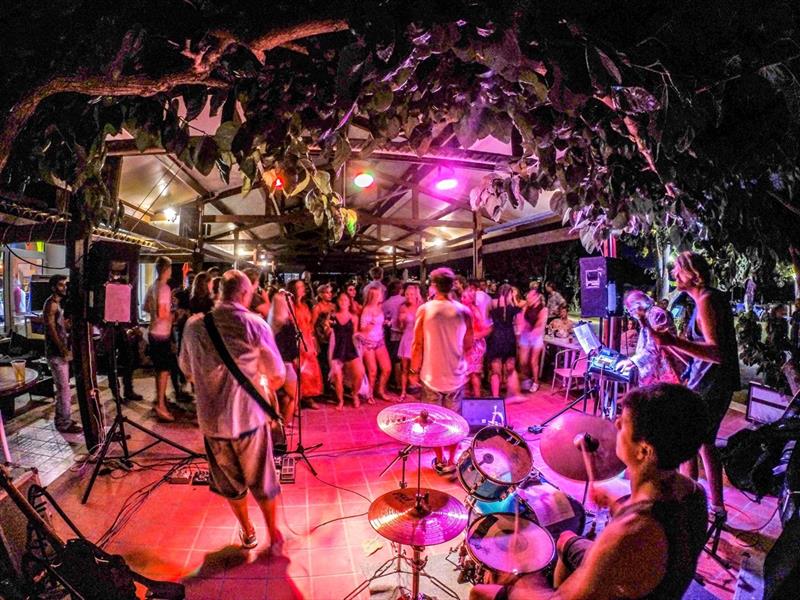 The band in full swing at Wildwind Vassiliki - photo © Ben Webb