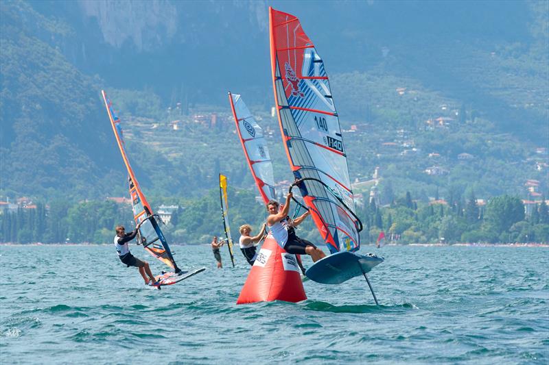 RRD One Hour Class at Torbole, Lake Garda day 2 - photo © Andrea Mochen