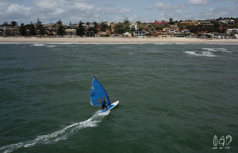 Hamish Swain blasts back to the shore - photo © Mitch Pearson / Surf Sail Kite