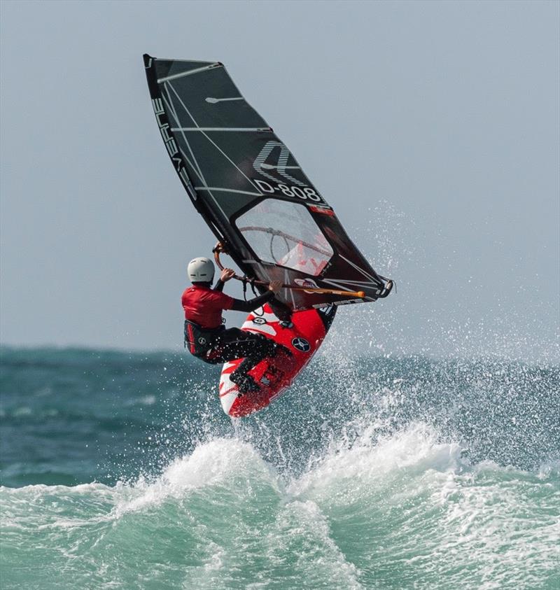 Bjorn Olesen sending it during the Juniors Freestyle competition! - photo © Brian Engblad