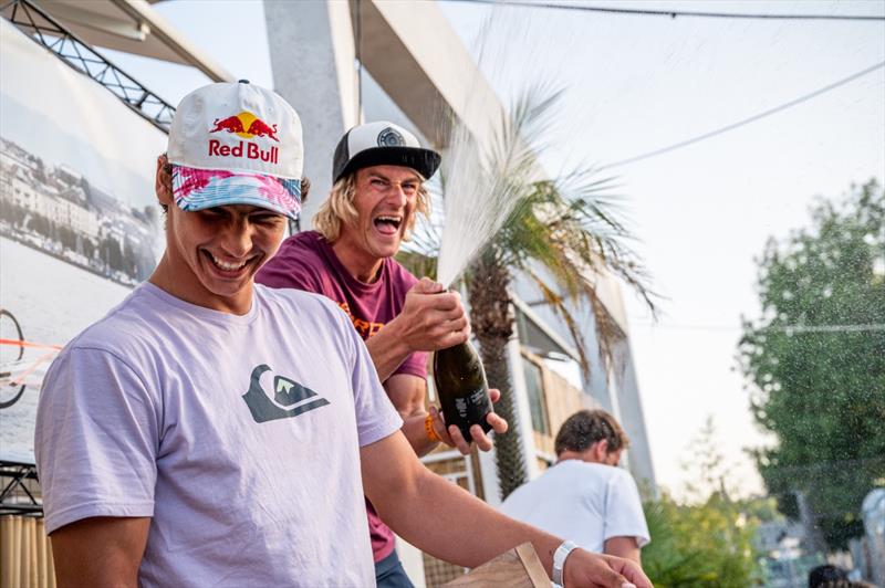 Caers celebrating his 2023 Foilstyle title - photo © Freestyle Pro Tour