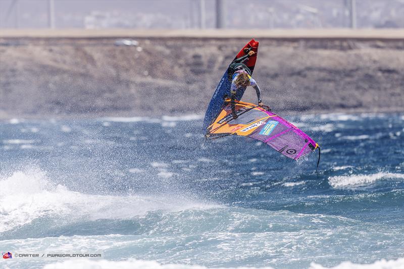 Sarah-Quita Offringa mid pushloop on day 3 of the Gran Canaria Gloria Windsurf World Cup photo copyright John Carter taken at  and featuring the Windsurfing class