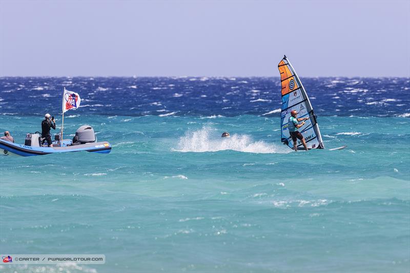 Bruno Martini clicks into gear on Day 3 of the Fuerteventura PWA Grand Slam - photo © Carter / PWAWorldTour.com
