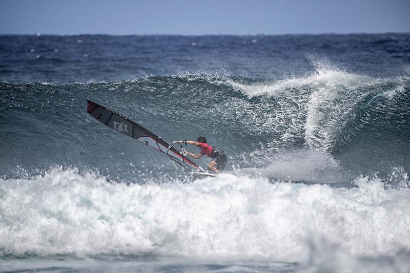 Quatro Maui Pro at Ho'okipa - Day 3 - photo © Fish Bowl Diaries