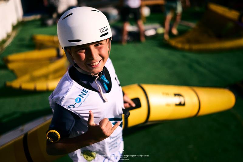 There is a big posse of Formula Wing groms with Derin Tuzel, 11, the youngest - 2025 Dogus Marine Services Formula Wing European Championships - Day 2 - photo © IWSA media / Robert Hajduk