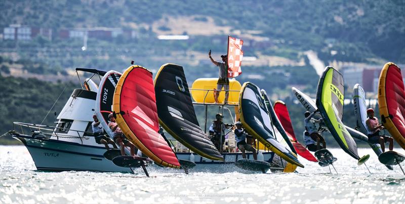 Clean starts were key in men's fleet to hit the first of many shifts - 2025 Dogus Marine Services Formula Wing European Championships, Day 3 - photo © IWSA media / Robert Hajduk