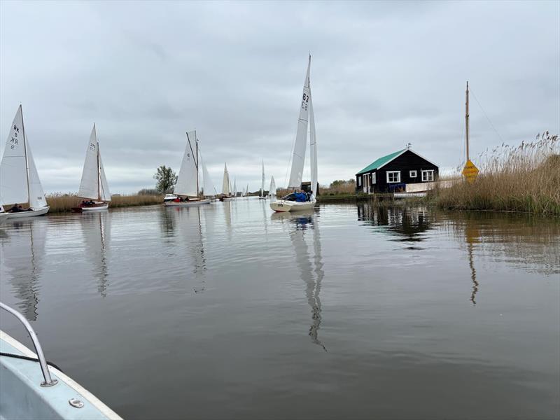 Easter weekend at Horning Sailing Club photo copyright Roger Pettit taken at Horning Sailing Club and featuring the Yeoman/Kinsman class